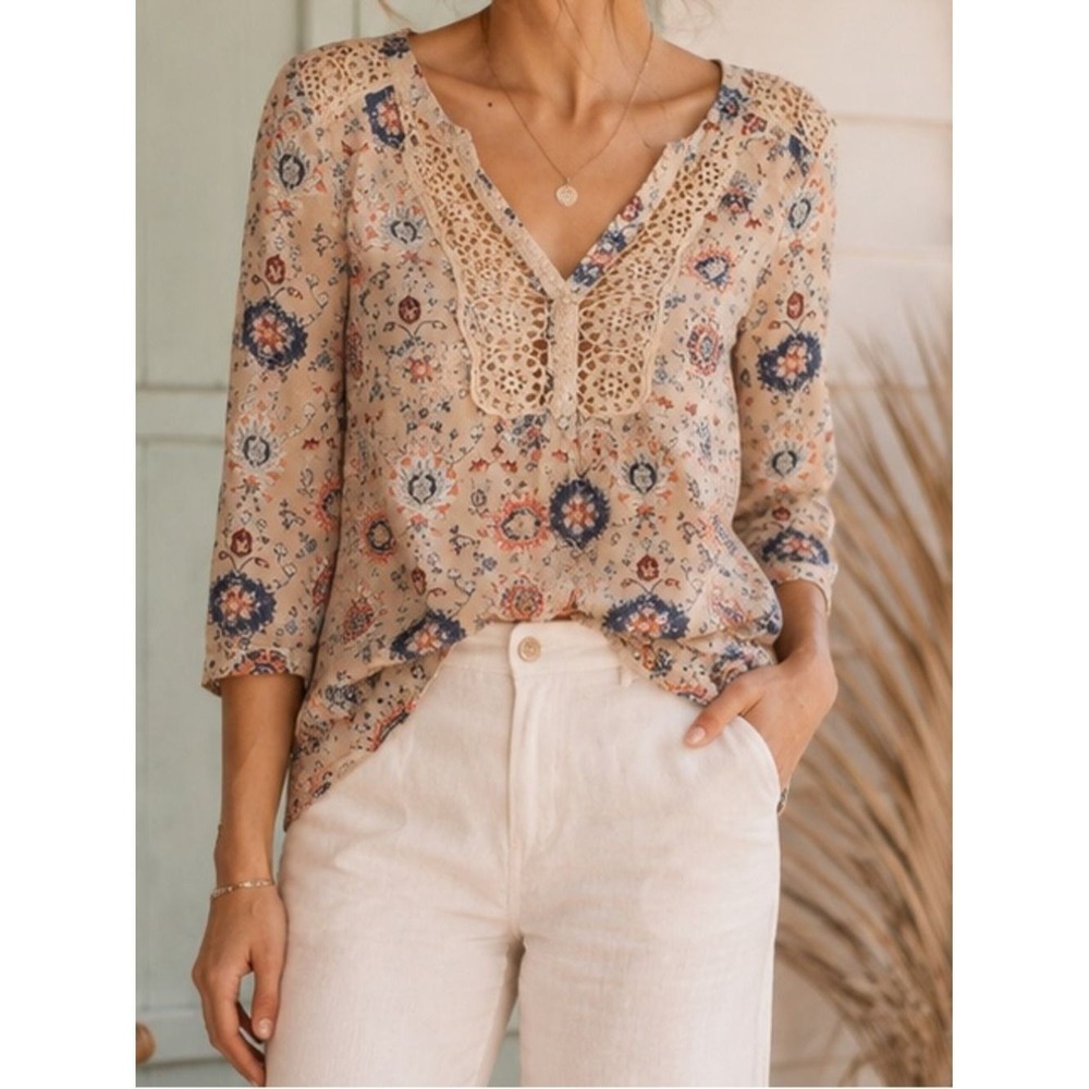 Maeve Anthropologie Stillwater Boho Henley Blouse 6 Floral Crochet Lace Top
